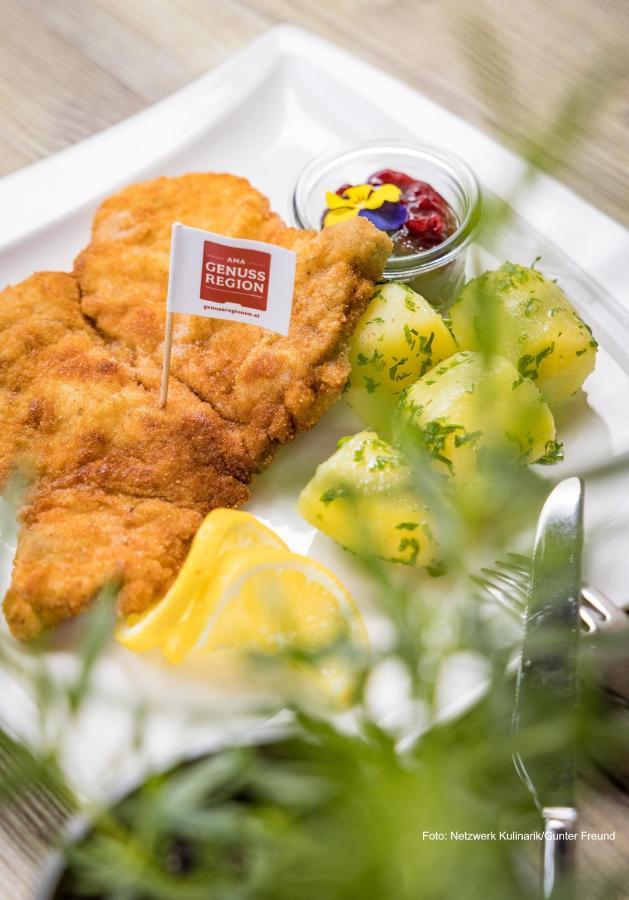 Restaurant - Cafe - Pension Hassler Berg im Drautal Εξωτερικό φωτογραφία