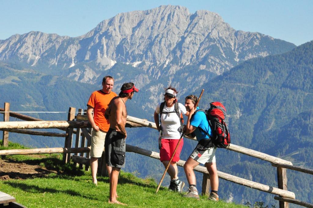 Restaurant - Cafe - Pension Hassler Berg im Drautal Εξωτερικό φωτογραφία