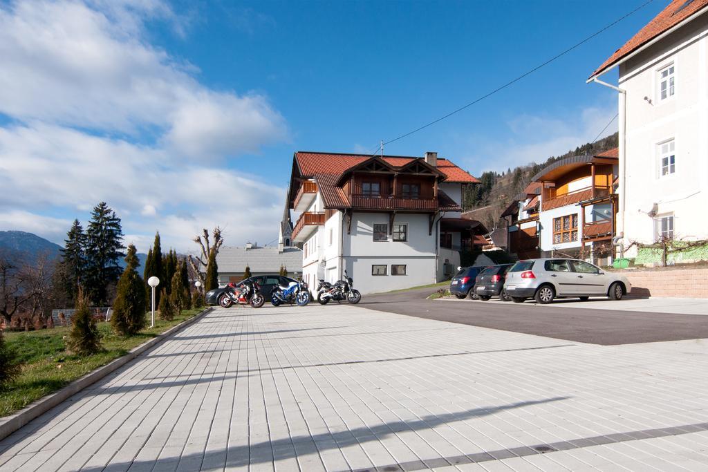 Restaurant - Cafe - Pension Hassler Berg im Drautal Εξωτερικό φωτογραφία
